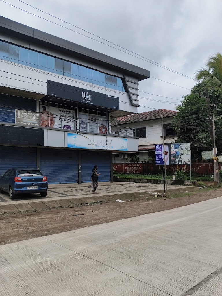 Hue Makeover Unisex Salon