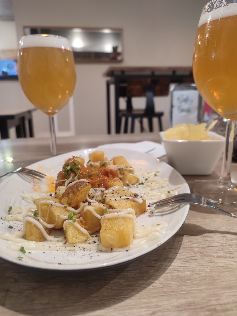 GASTRO GAUDI — Comida y bebida