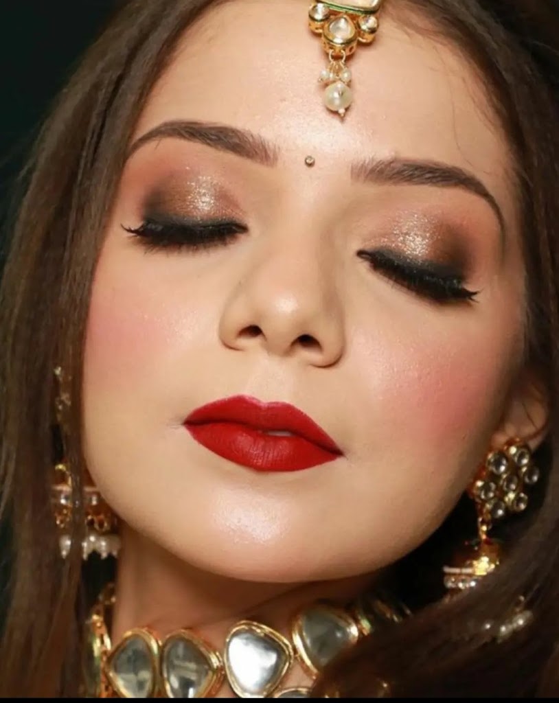 Munmun Beauty Parlour