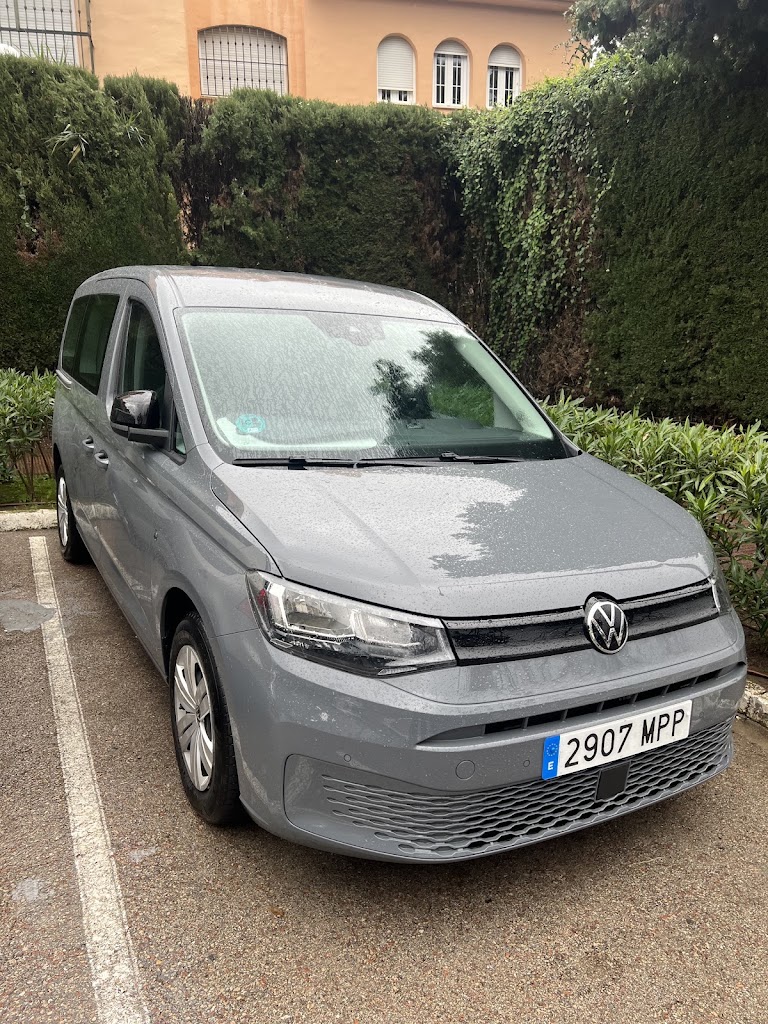 SOLO LUXURY CAR HIRE — Mas recientes
