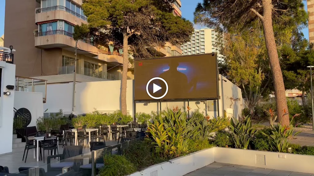 Oasis Beach Club Benidorm — Videos