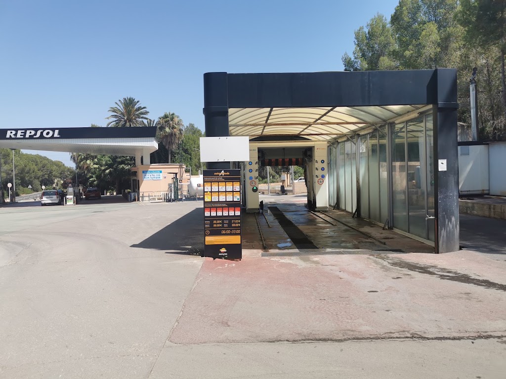Estacion de Servicio Repsol — Surtidor de combustible
