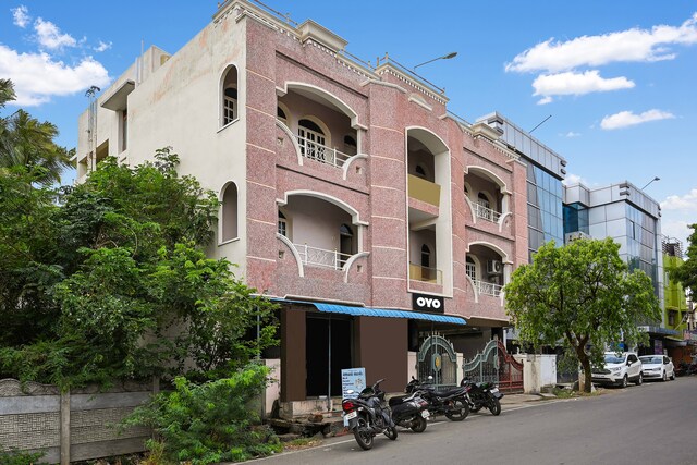 Oyo Vel Vel Guest House
