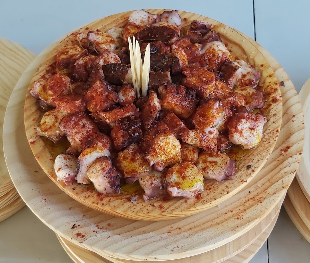 Oregano Cafe — Comida y bebida