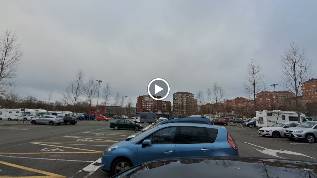 Parking Portal de Foronda - Luis Olariaga