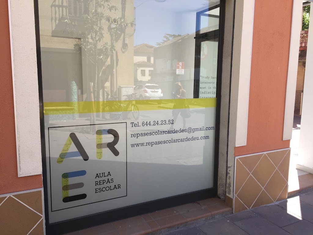 AULA REPAS ESCOLAR - Reforc Escolar i Classes Particulars. ESO, Batxillerat i Universitat — Del propietario