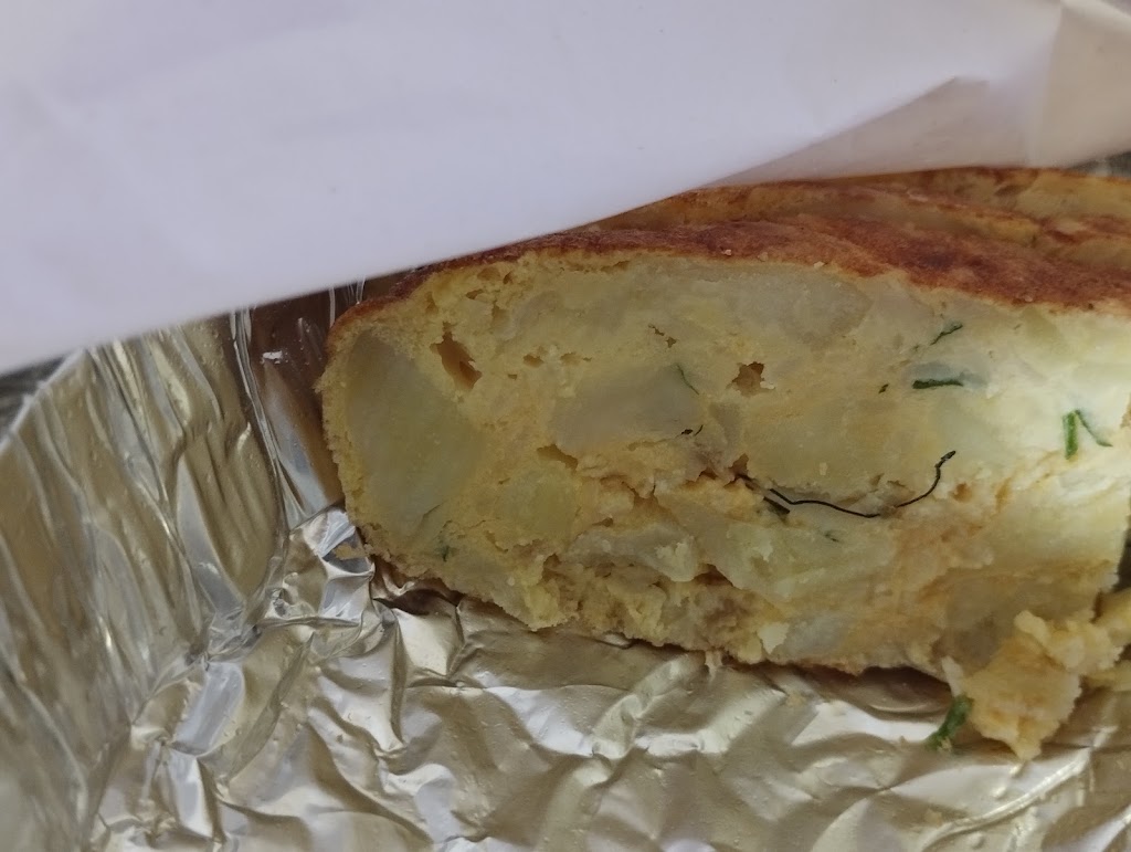 Asador El Buen Sabor — Comida y bebida
