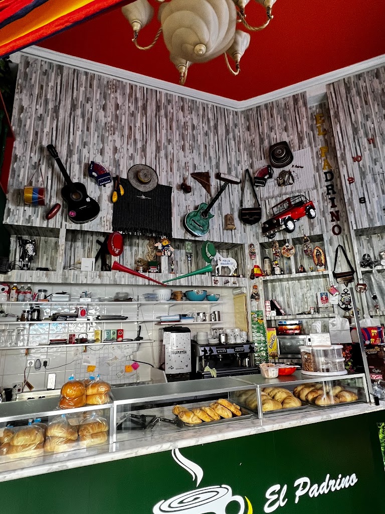 Cafeteria El Padrino — Ambiente