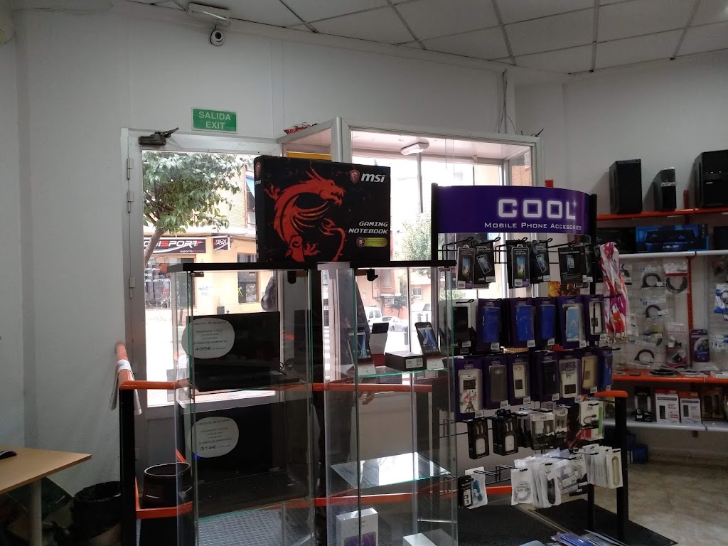 JuanluTec - Tienda de Informatica — Interior