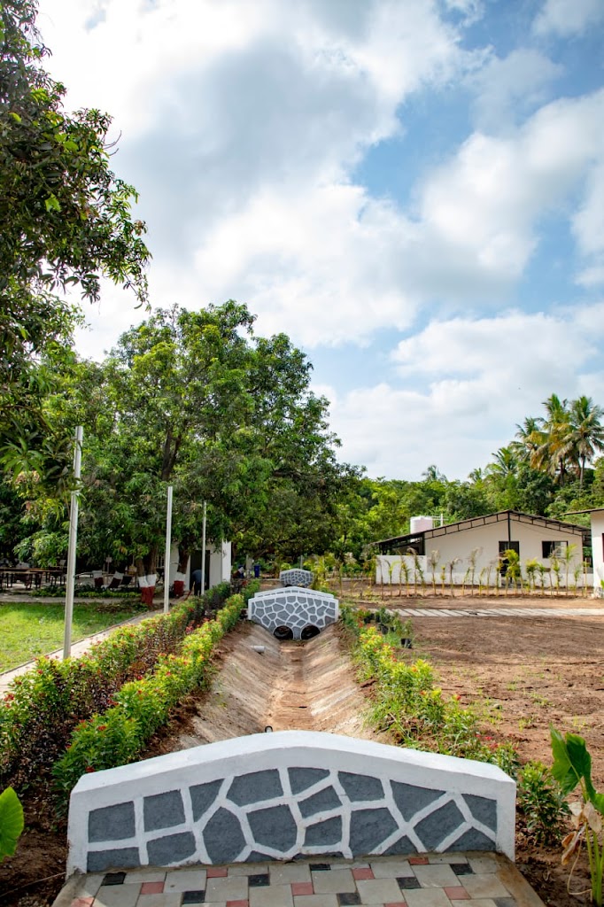 Ambik Riverside Camp And Resort