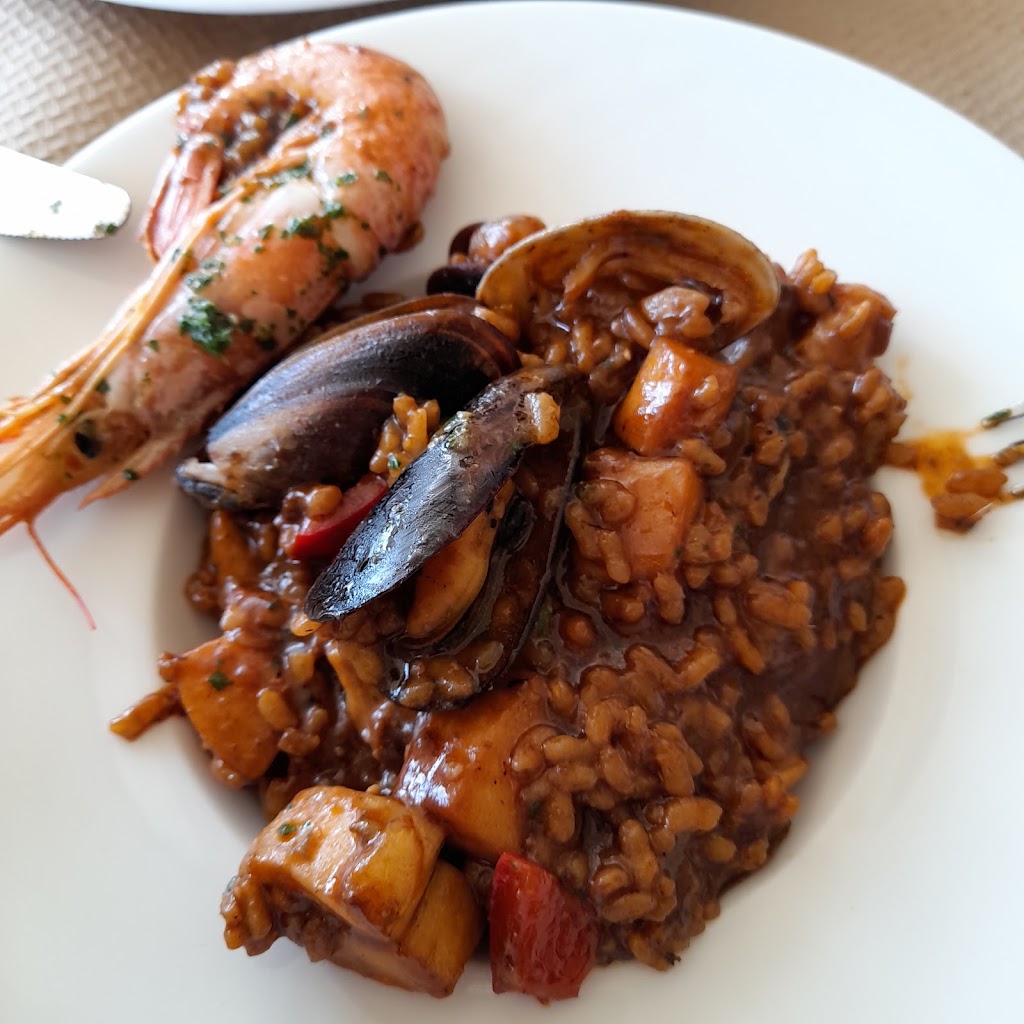 Deria — Comida y bebida