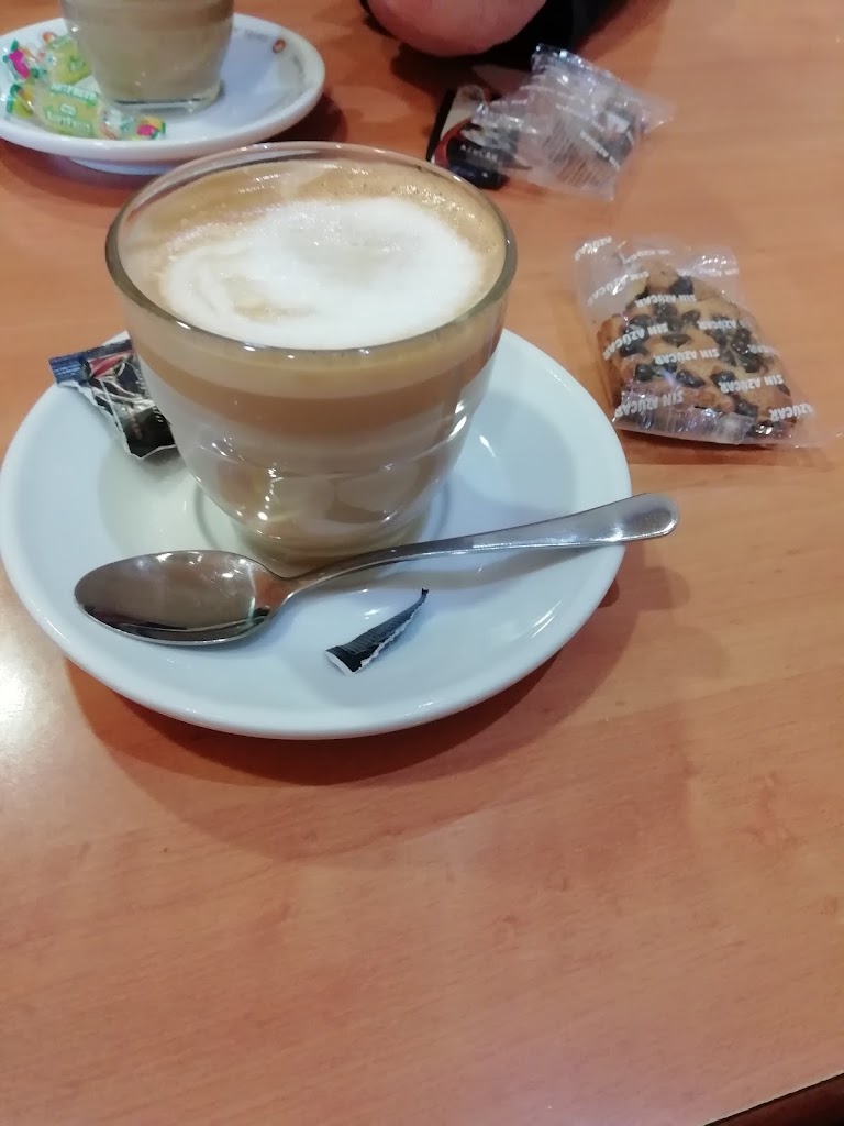 Cafe Carballines — Comida y bebida