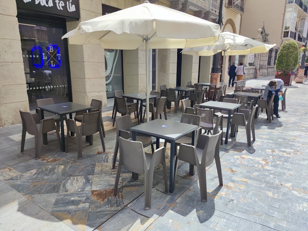 La Boca Te Lia - Cartagena — Ambiente