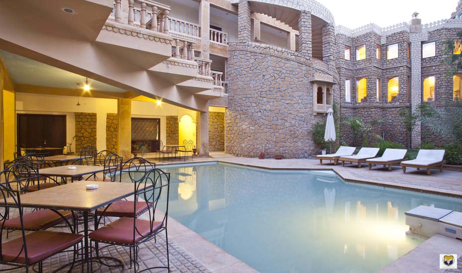 Hotel Deoki Niwas Palace