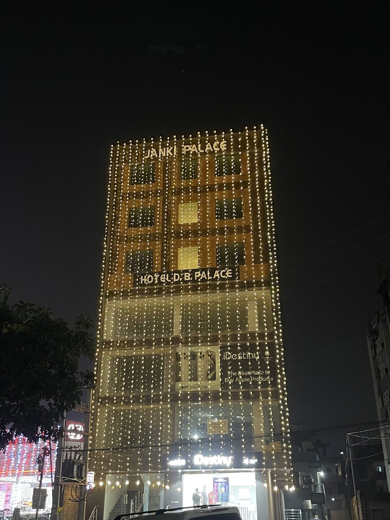 Hotel D B Palace