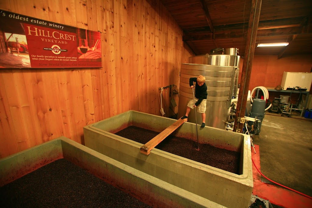 Hillcrest Winery