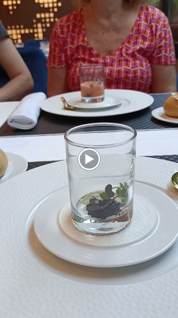 Restaurante Eximio — Videos