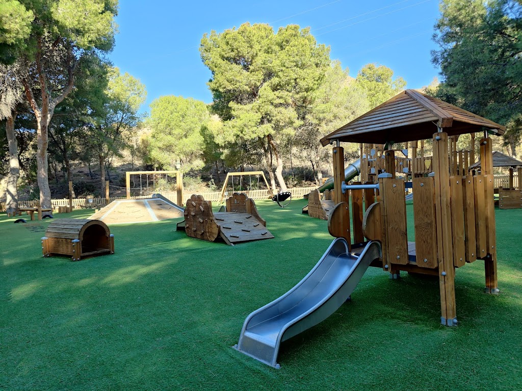 Parque infantil cueva de Nerja