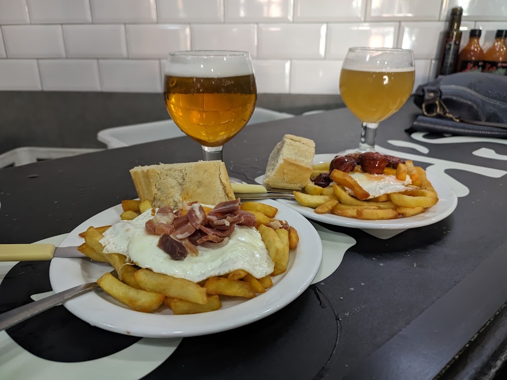 Bar Kaligula's Getafe — Comida y bebida