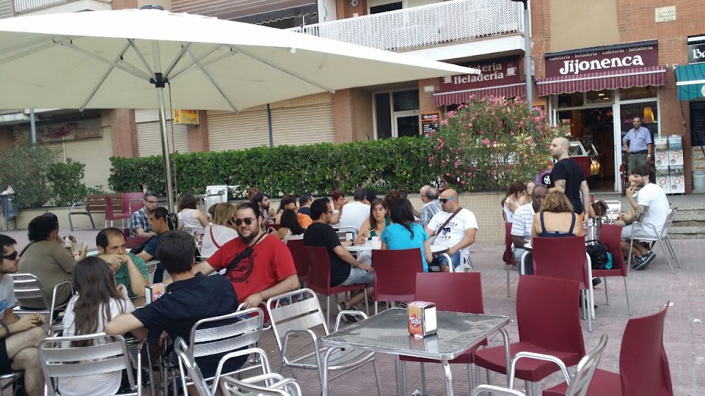 Heladeria Jijonenca Sant Feliu — Ambiente