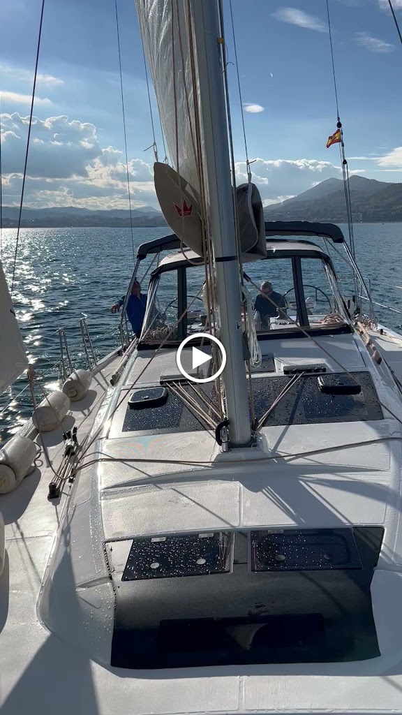 Navegavela Donostia — Videos