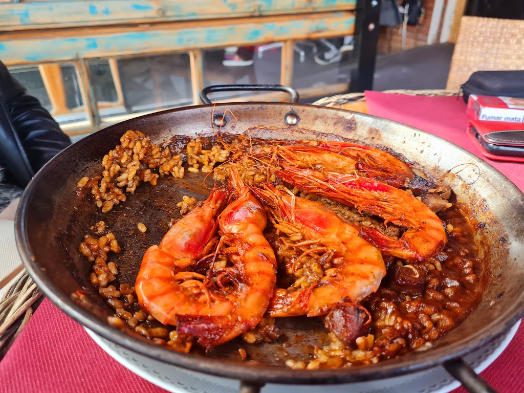 Restaurant Saboros — Paella