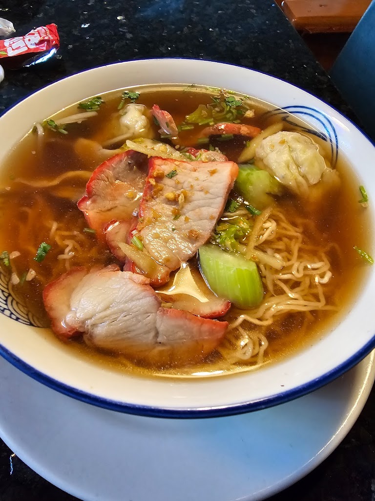 Mom's Siam 2 Restaurant
