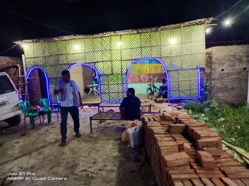 Raja Bhaiya Line Hotel