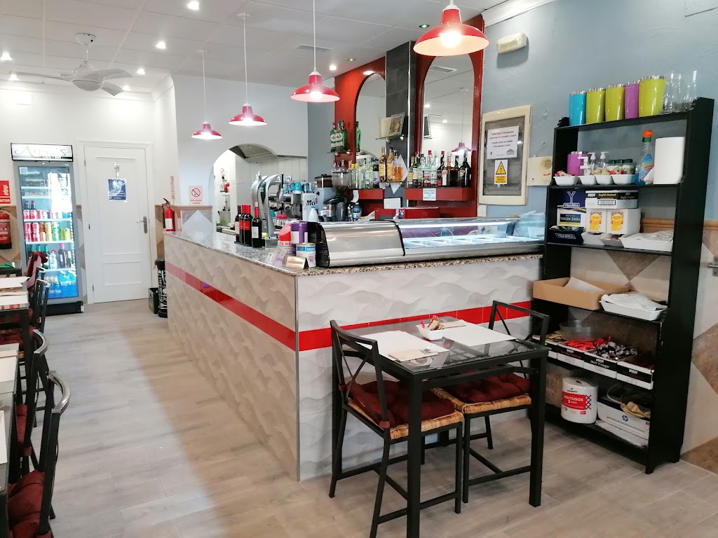 Ana's Cafe Bar — Ambiente