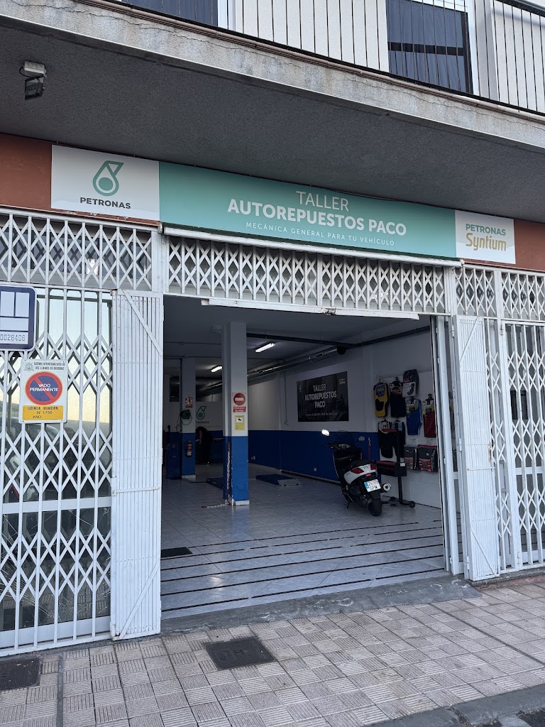 Taller Autorepuestos Paco — Exterior