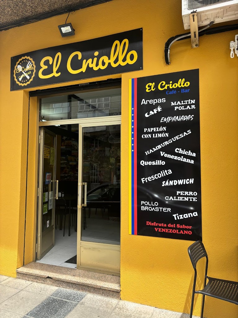 El Criollo Cafe Bar