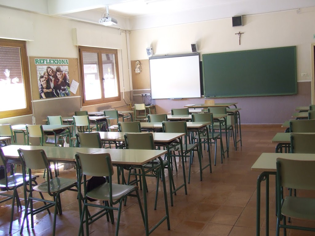 Colegio San Jose FESD Getafe — Del propietario