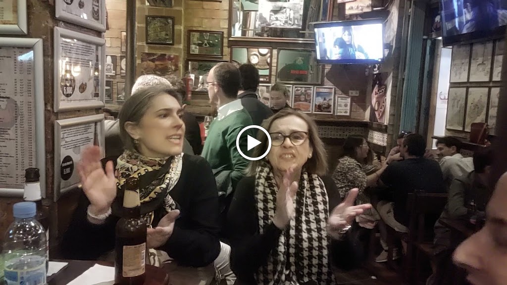 Los Dos Deditos cerveceria internacional — Videos