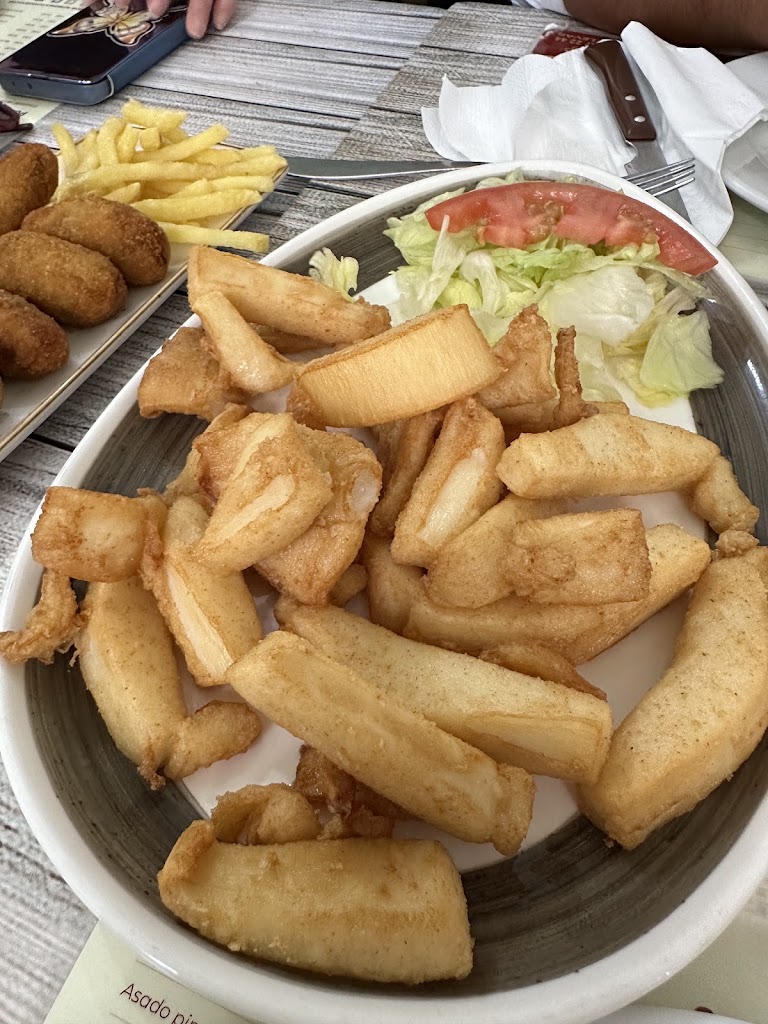 Restaurante El Pelotazo — Comida y bebida