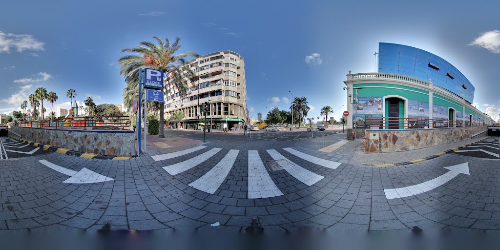 Aparcamientos / Parkhaus Elder — Street View y 360deg