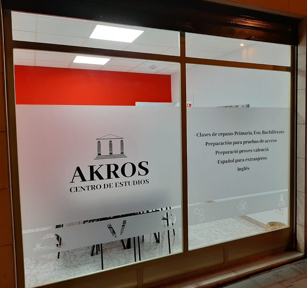 Centro de Estudios Akros