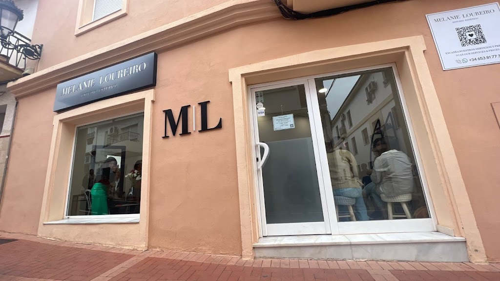 Melanie Loureiro Estudio Estetico