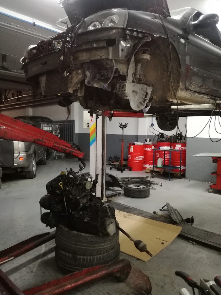 Bosch Car Service Tallers Reyner — Taller