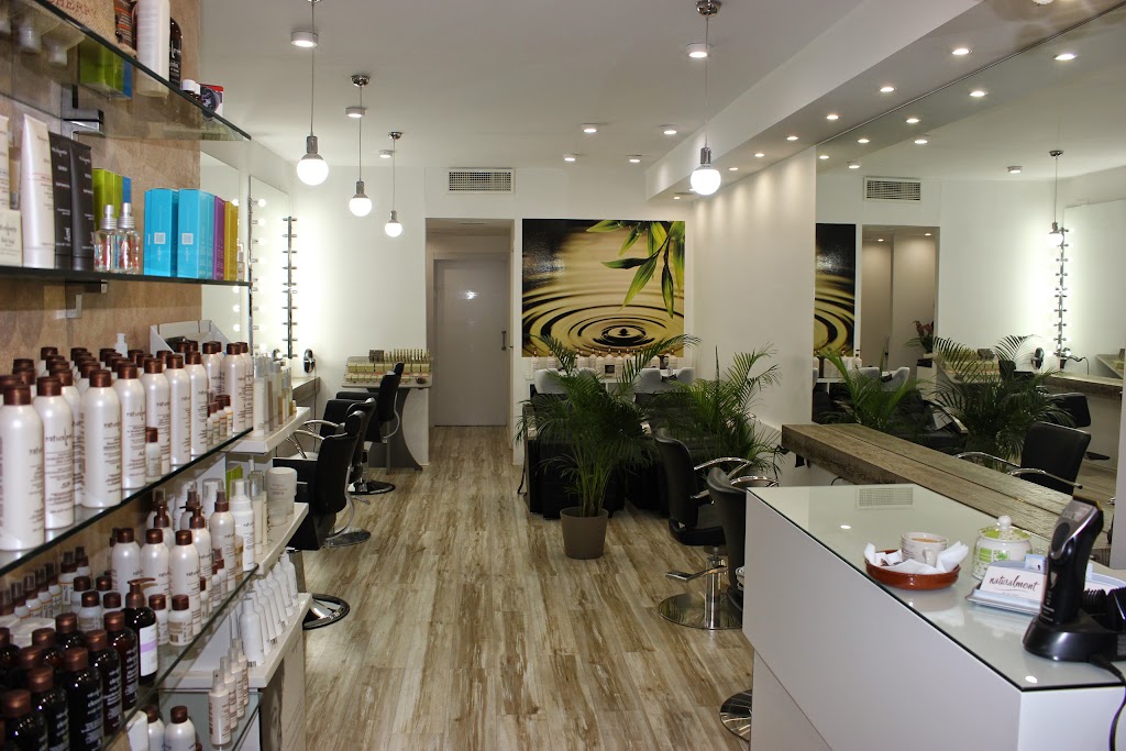 Peluqueria Ecologica Naturalment Premia Mar Plantas Henna Curly crioterapia capilar — Interior