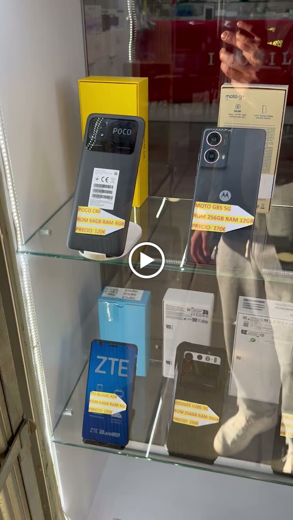 Imobile Cornella — Videos