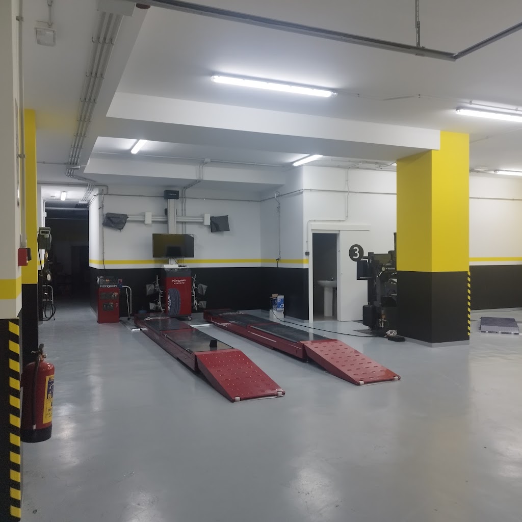 Taller Ruedavila — Interior