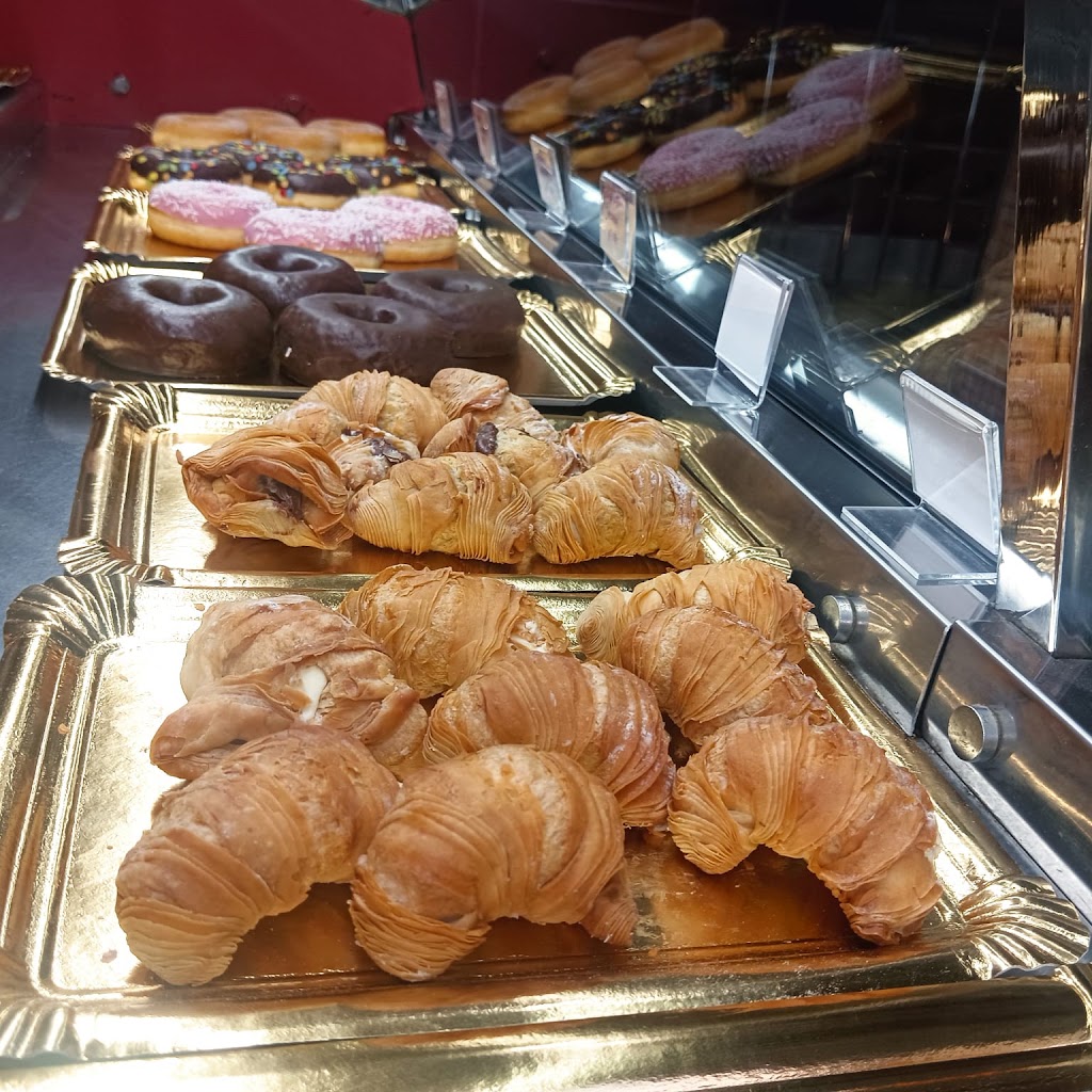 Maloan Elche Cafeteria — Comida y bebida