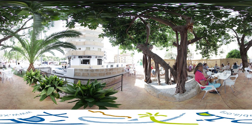 Cafeteria - L'Encant — Street View y 360deg