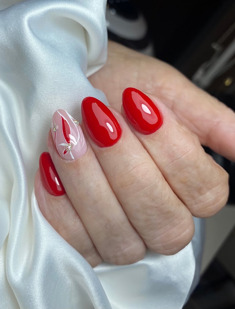 Centro de Estetica Alba Granados — Manicura