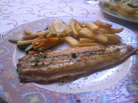 Restaurante La Casa Rustica — Comida y bebida