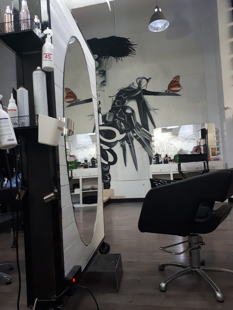 D Andres Peluqueros — Interior