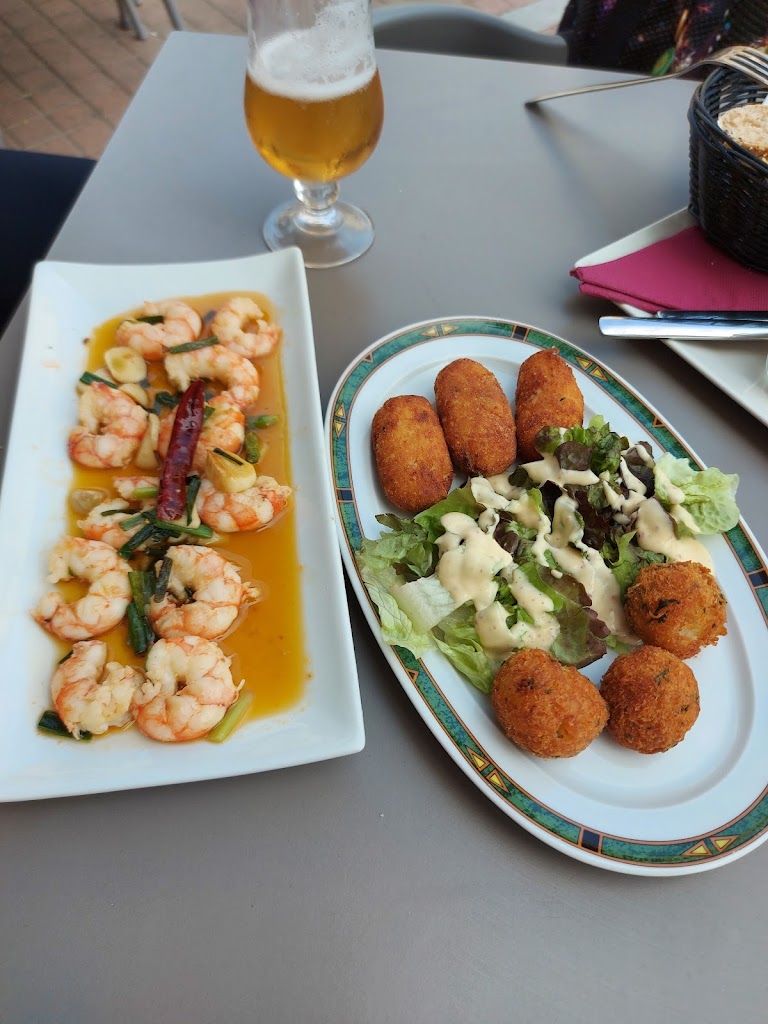 L'Alfassina Cafe Bar — Comida y bebida