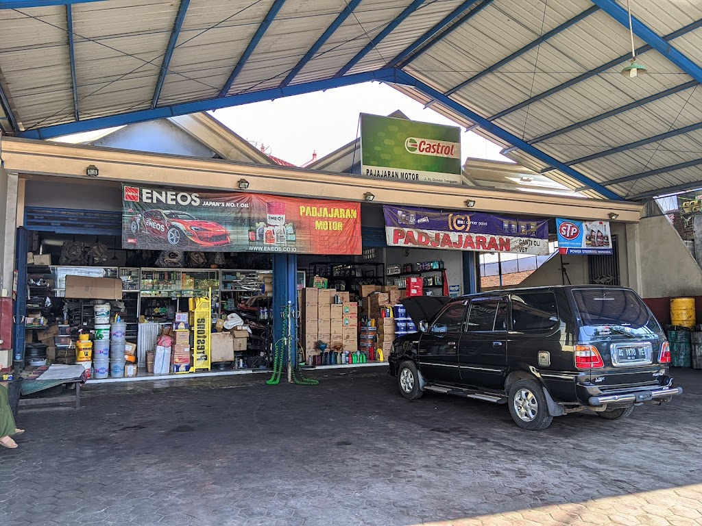 HINO PARTS SHOP PADJAJARAN MOTOR: Bengkel Mobil Terbaik di Trenggalek