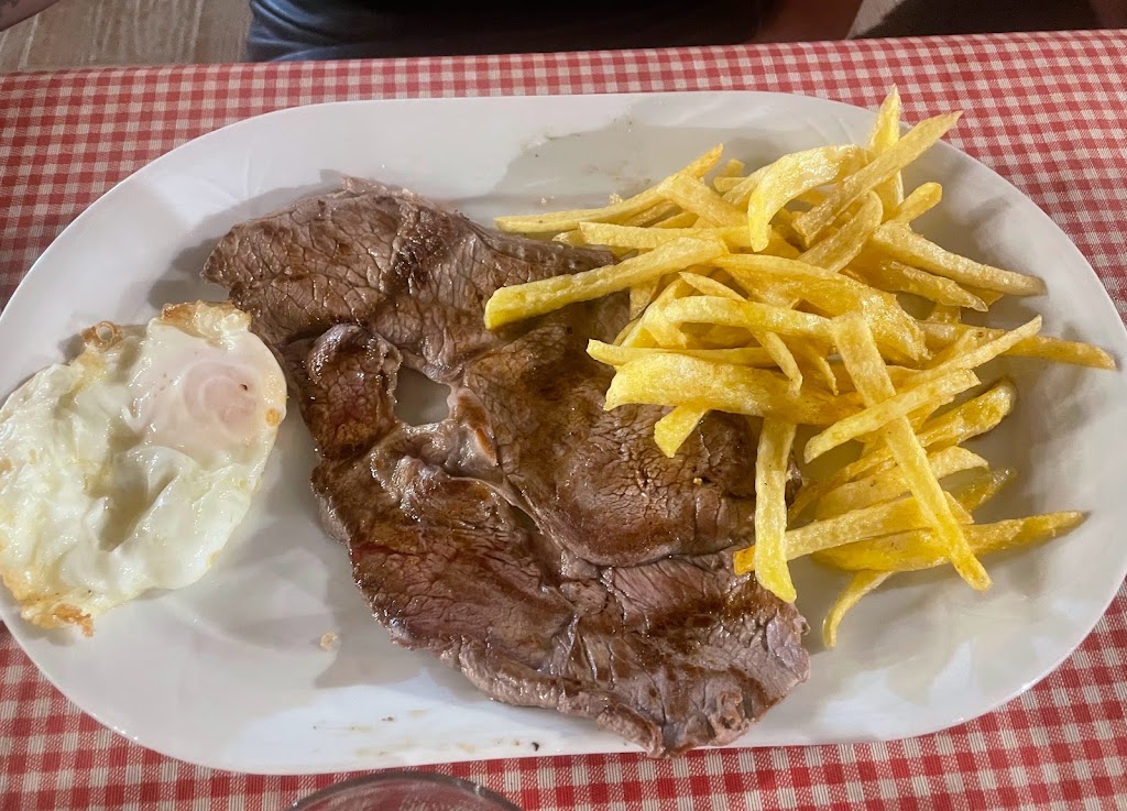 La dolce Vita Club Deportivo Johnny Montanes — Papas fritas