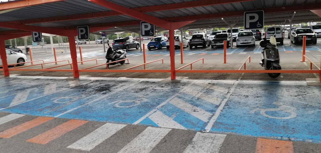 Aparcamiento l Clientes Carrefour